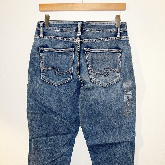 Silver Jeans co Avery straight cuffed hem medium wash MidRise jeans - Picture 7 of 11